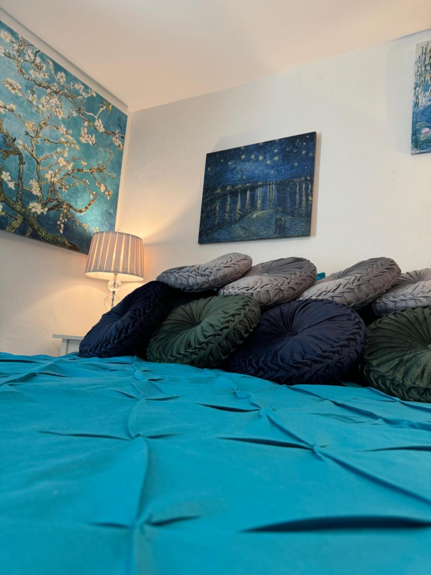 Beautiful Townhouse Next To Royal Victoria Park And Botanical Gardens Within Easy Walking Distance To Bath City Centre Esterno foto