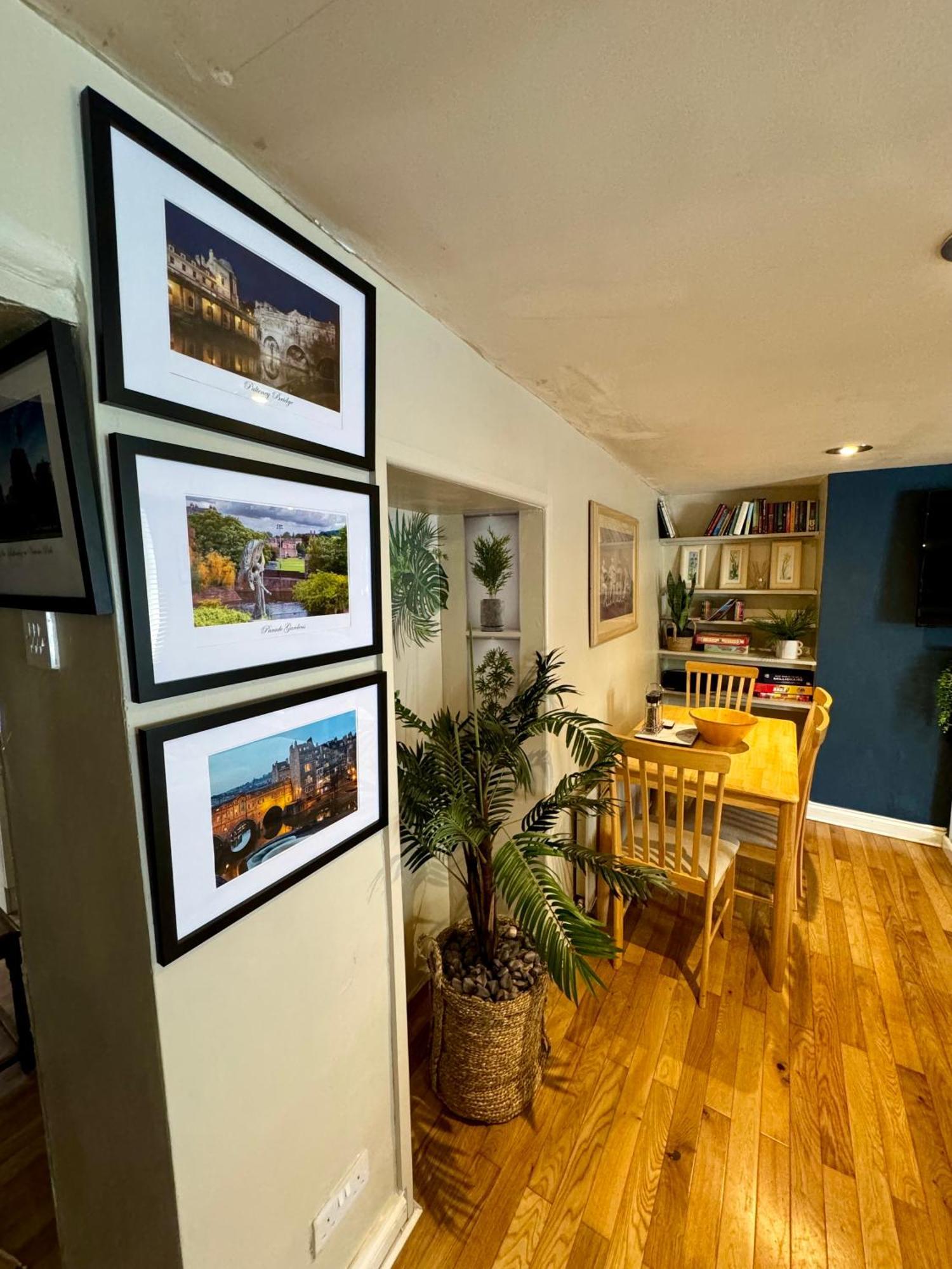 Beautiful Townhouse Next To Royal Victoria Park And Botanical Gardens Within Easy Walking Distance To Bath City Centre Esterno foto