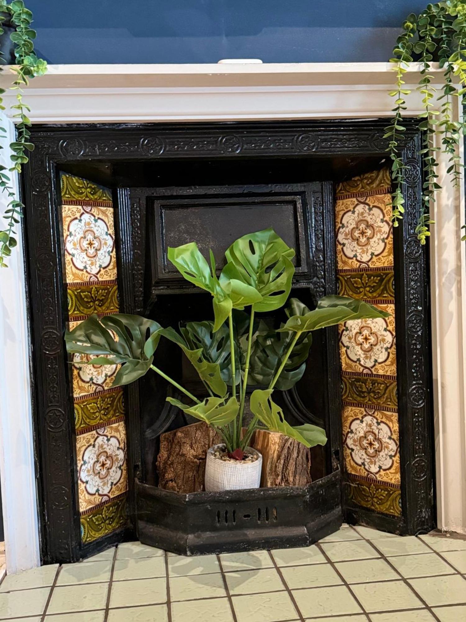 Beautiful Townhouse Next To Royal Victoria Park And Botanical Gardens Within Easy Walking Distance To Bath City Centre Esterno foto