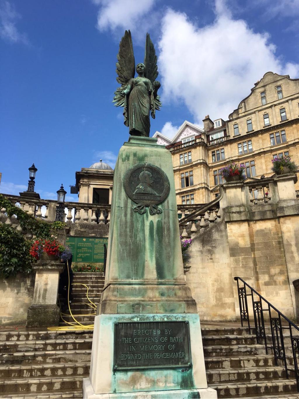 Beautiful Townhouse Next To Royal Victoria Park And Botanical Gardens Within Easy Walking Distance To Bath City Centre Esterno foto